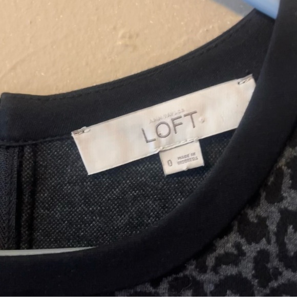 ann taylor loft • black& gray knit short sleeve leopard cheetah print mini dress - Picture 16 of 17